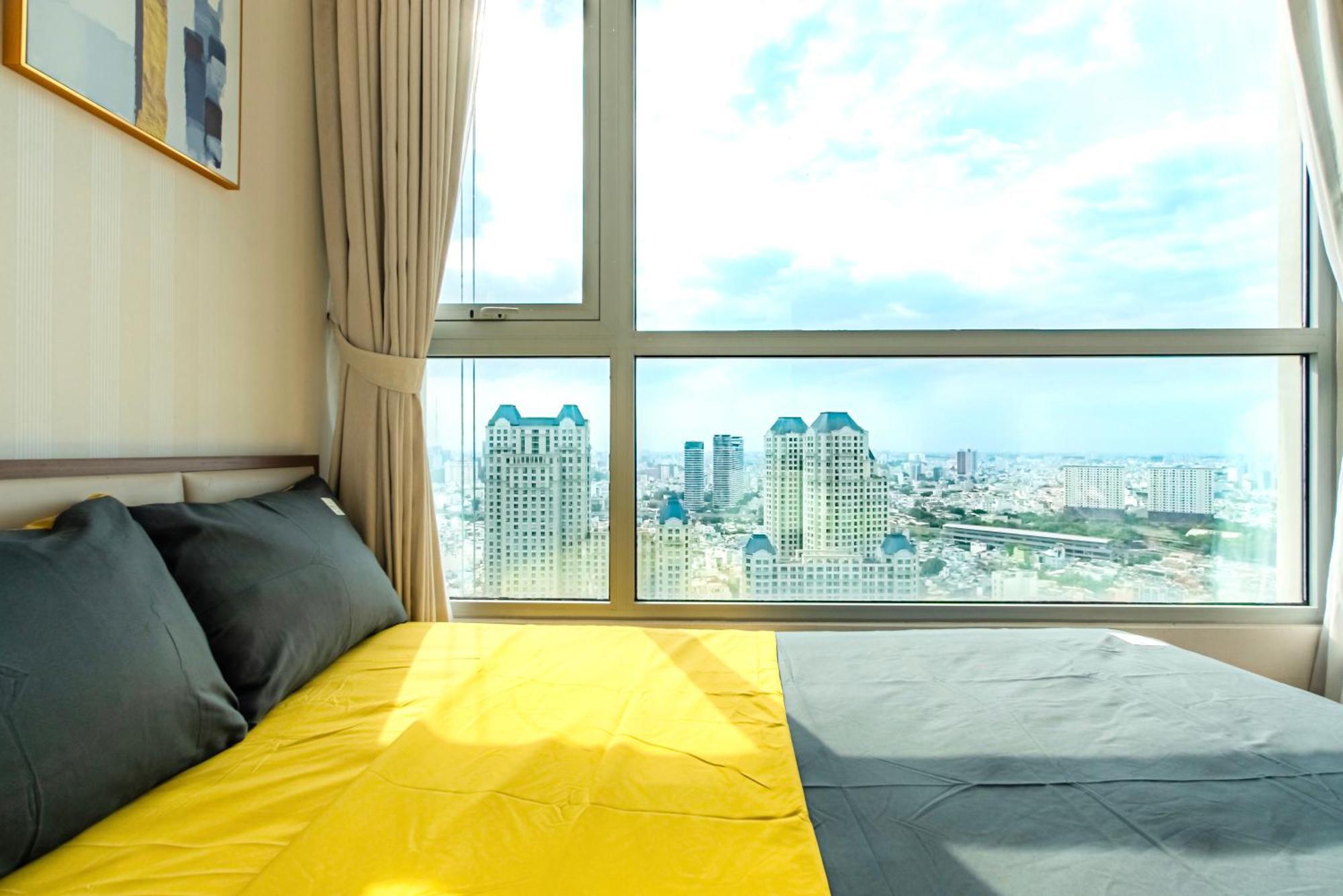 Central Apartments - Vinhomes Central Park, Landmark 81 Area & Ice Skating Rink Hô Chi Minh-Ville Extérieur photo