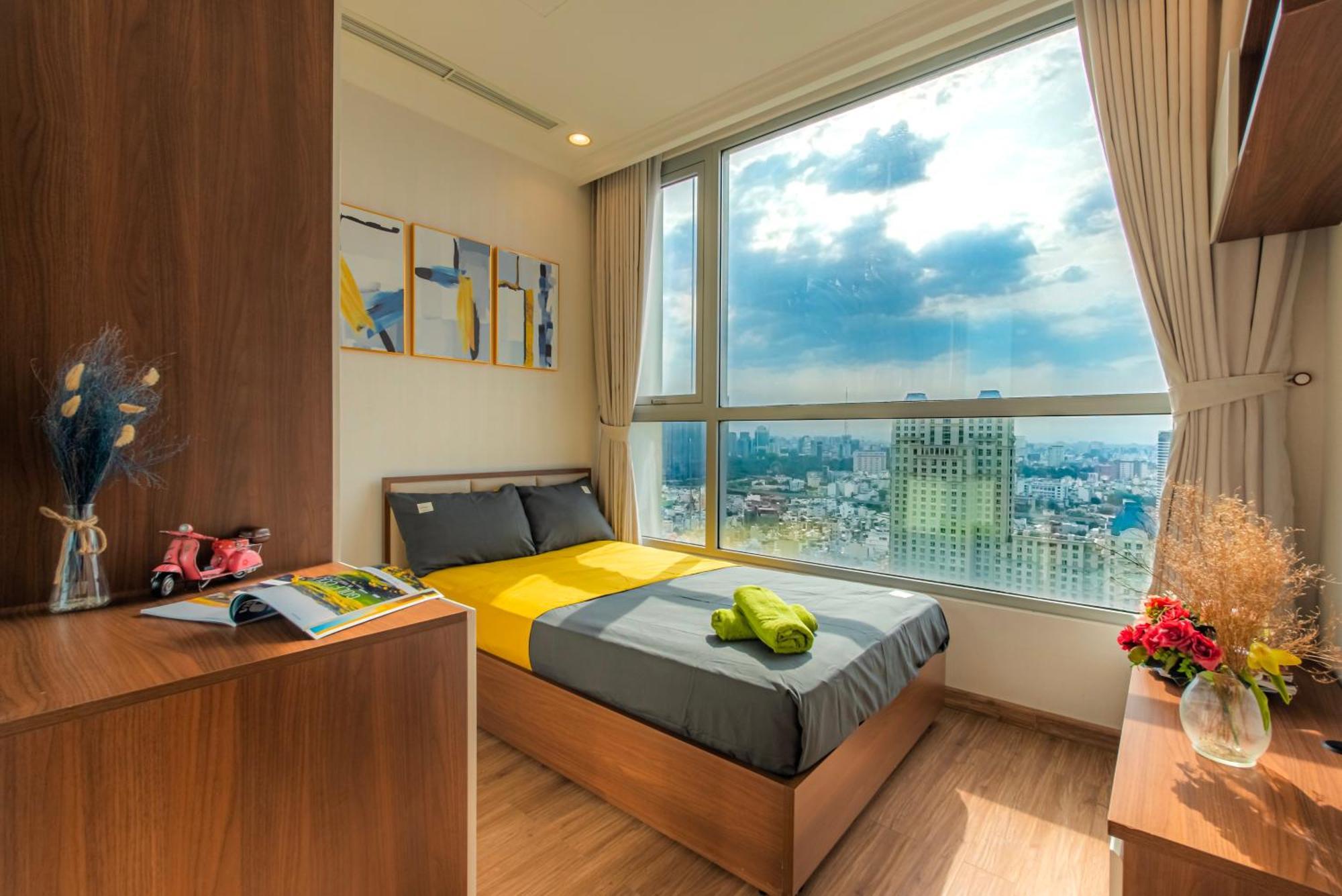 Central Apartments - Vinhomes Central Park, Landmark 81 Area & Ice Skating Rink Hô Chi Minh-Ville Extérieur photo